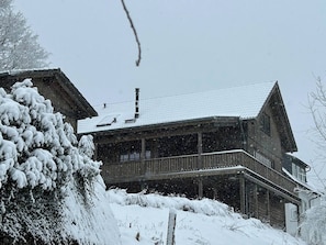 Exterior - ROMANTIKHÜTTE ROTHAARSTEIG – An idyllic chalet with panoramic views – accommodates up to 8 people (Schmallenberg)
