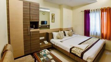 Presidential Double Room, City View | Desk, WiFi (free)