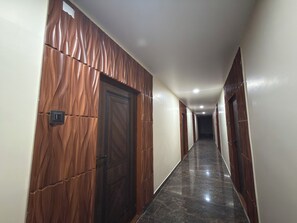 Interior - PARK CITY HOTEL (Vallur)