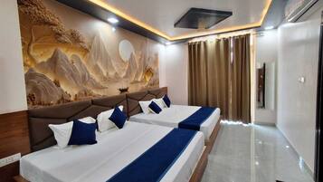 Family Room | Free WiFi