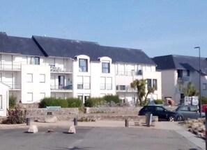 Exterior - One-bedroom apartment in the port of Lesconil (29), on the ground floor of a residential building (Plobannalec-Lesconil)