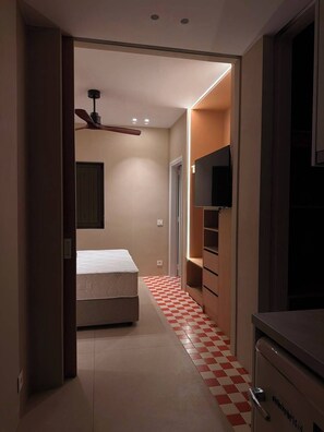 2 dormitorios, tabla de planchar con plancha, Internet y ropa de cama