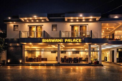 Bhawani palace Hotel In Uttarakhand