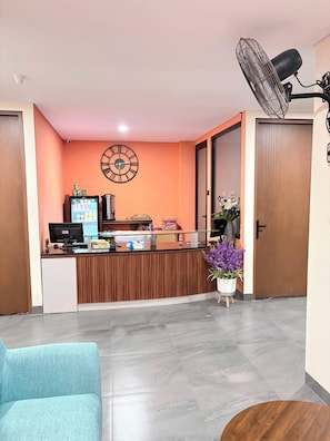 Lobby - Sera Inn Tanjung Priuk (Jakarta)