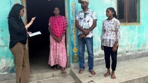 A group of people standing outside a building with a door and steps. - GaindaPhool Homestay, Chhichhli - Jashpur (Ganjenar)