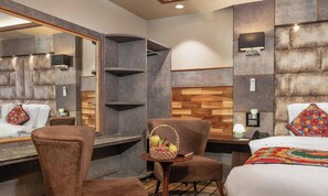 Standard Suite, Mountain View | Desk, laptop workspace, iron/ironing board, WiFi (free) - Eden Resorts & Spa (Anantnag)