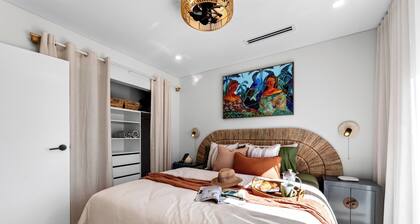Luxury Bali-Inspired 3BR Villa with Pool in Mosman Park