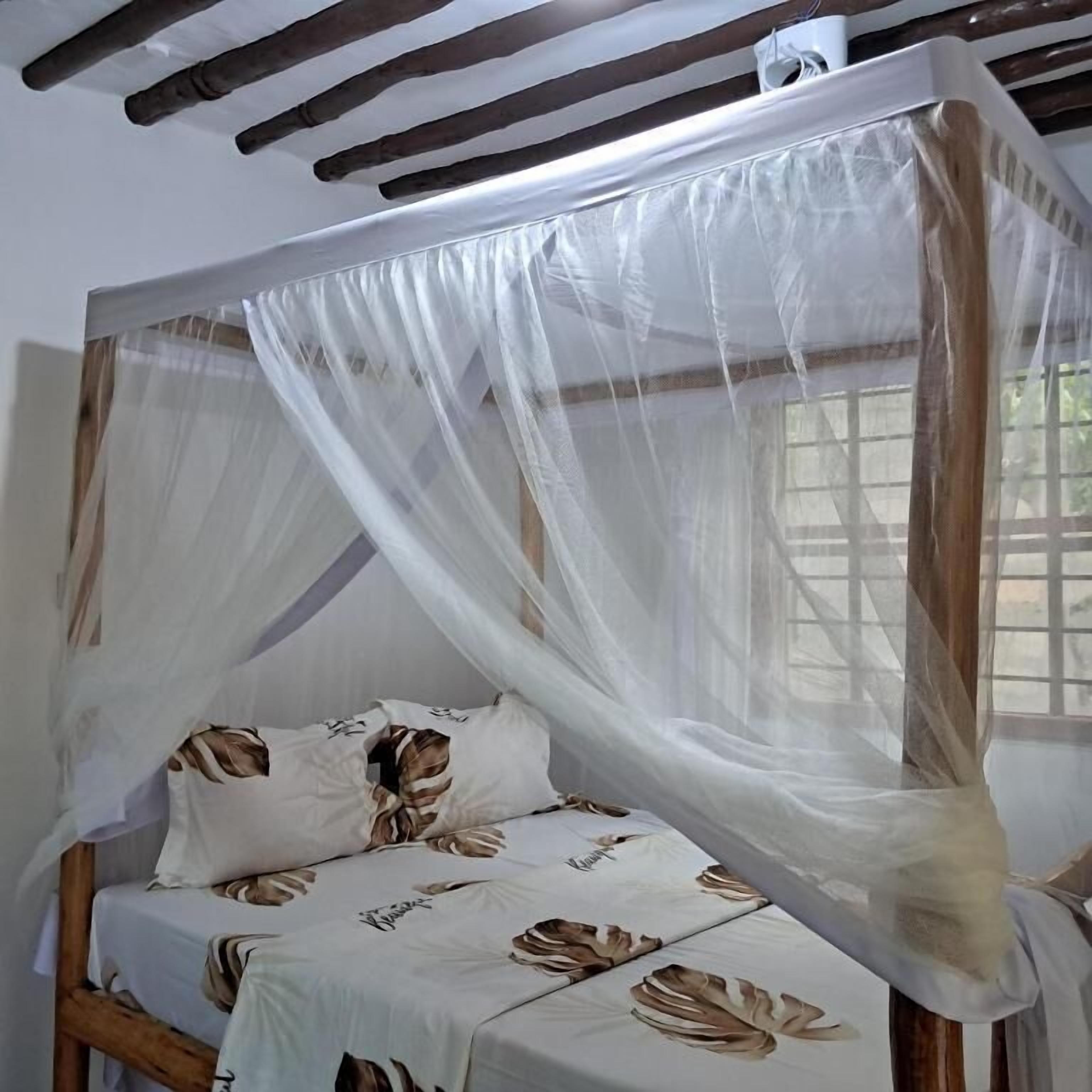 Quarto casal ou duplo superior, sacada, vista para a cidade | Wi-Fi de cortesia