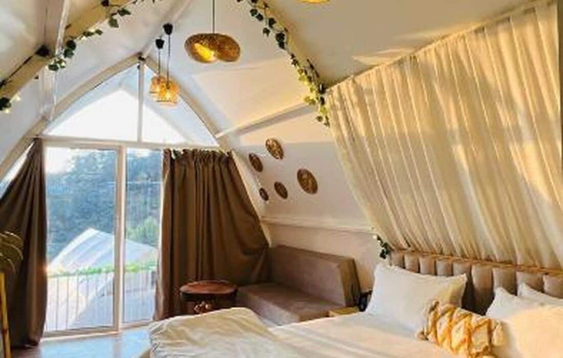 Superior Tent, Lake View | Interior