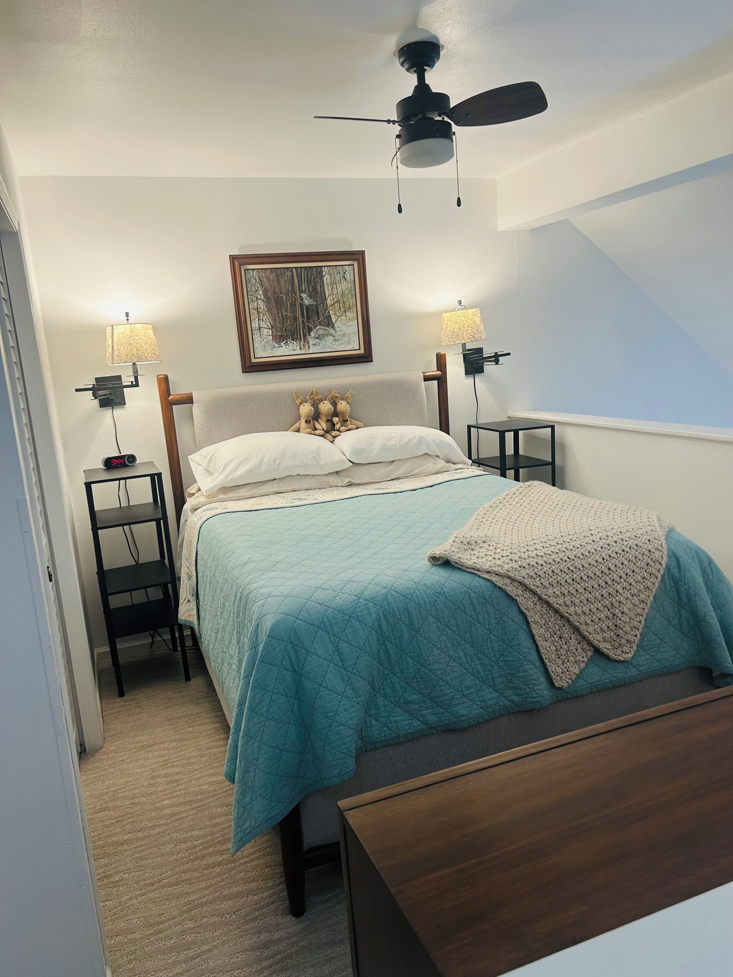 2 chambres, fer et planche à repasser, Wi-Fi, draps fournis