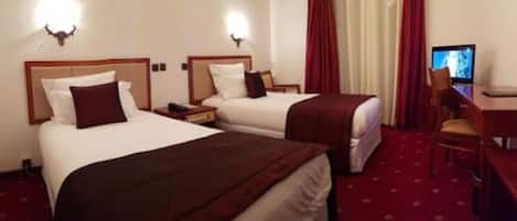 Coffres-forts dans les chambres, bureau, Wi-Fi gratuit