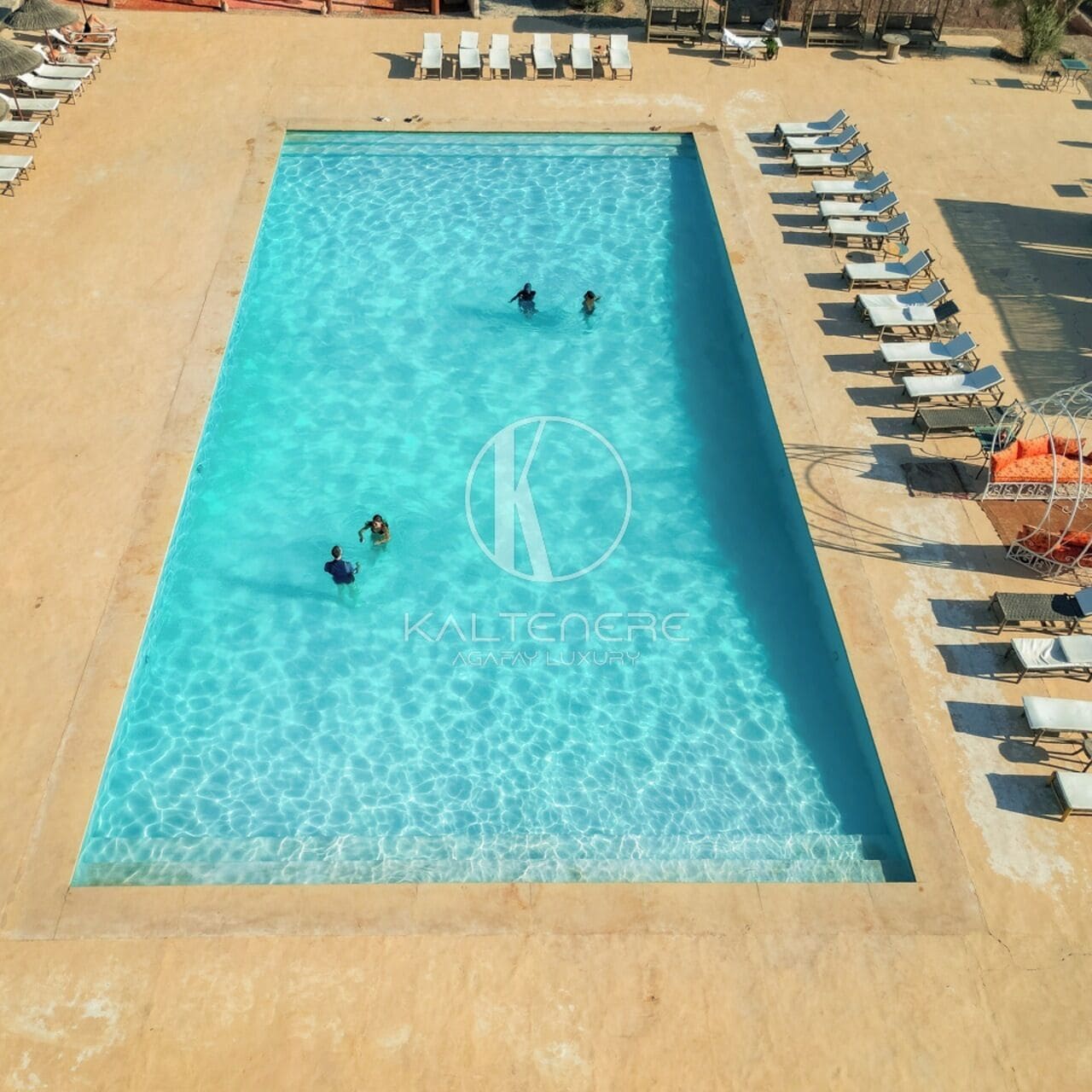 Udendørs pool