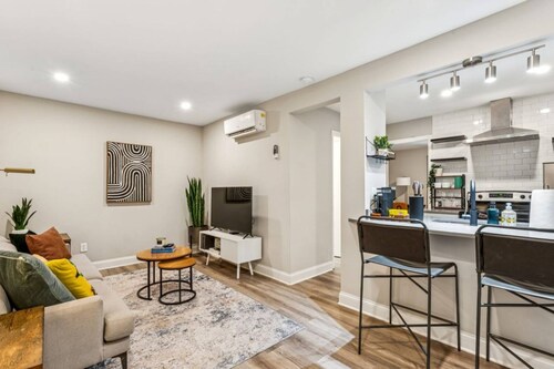 Modern & Cozy Oasis In Noda | Community Gym, Dog Park & Courtyard with Firepit | Pets OK! +20% Off!