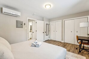 1 chambre, fer et planche à repasser, Wi-Fi gratuit, draps fournis