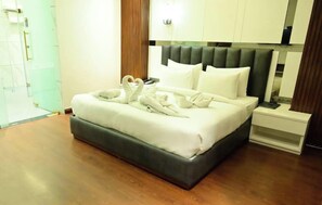Desk, free WiFi - The Hotel Of ParkQueen In Rohtak (Rohtak)