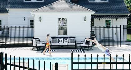 Private Estate Sleeps 24 - Pool - Walk Downtown - Weddings • Reunions • Furman