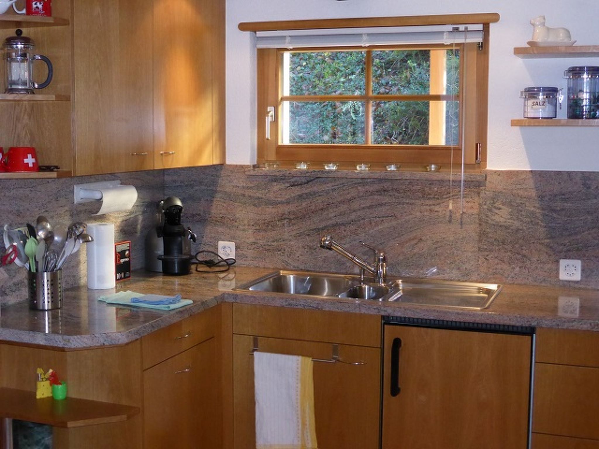 Fridge, oven, cookware/dishes/utensils