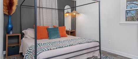 4 bedrooms, iron/ironing board, travel crib, WiFi (free)