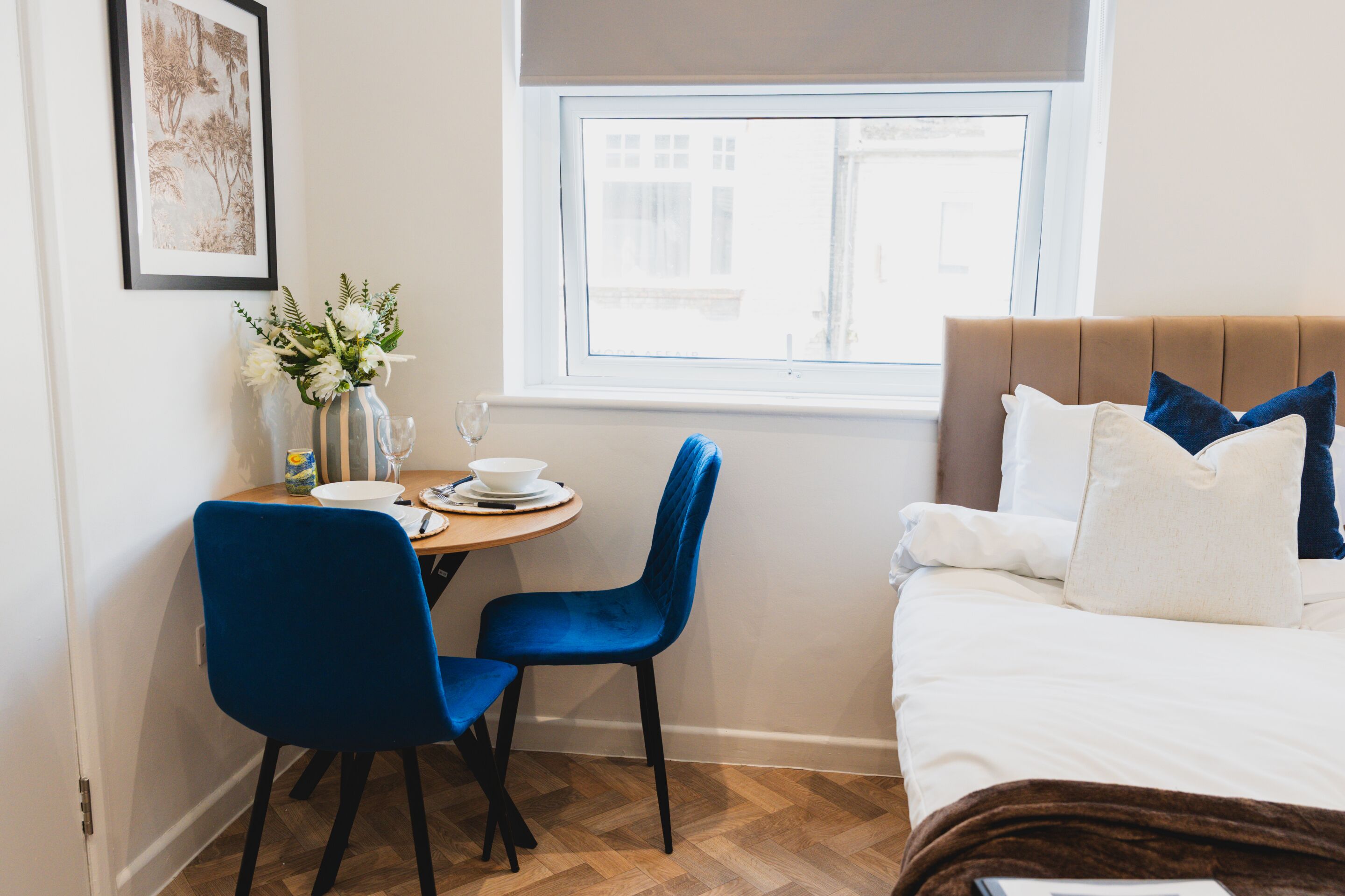 The Emerald Studio, Comfortable Stay In High Town - Luton