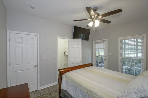 Upscale 3BR/2BA Oasis in Bocage Near LSU & Hospitals Baton Rouge