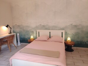Iron/ironing board, WiFi, bed sheets - Vrbo Property (Tarnos)