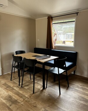 Dining - Vrbo Property (Porto-Vecchio)