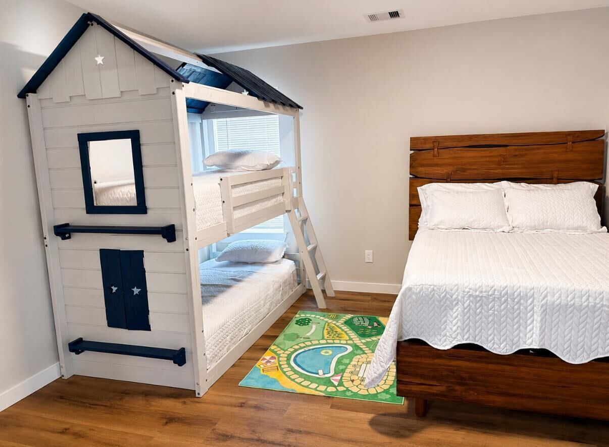 3 Schlafzimmer, Bügeleisen/Bügelbrett, WLAN, Bettwäsche