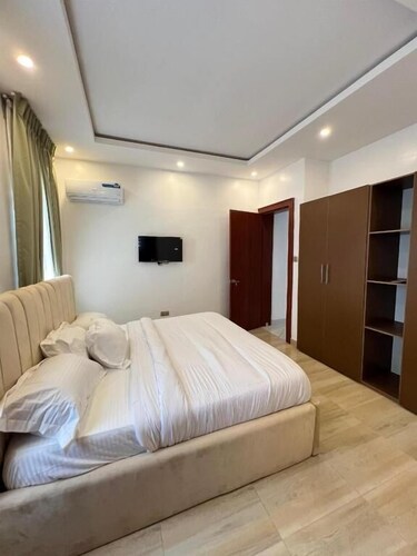 BH Apartments