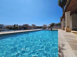 Pool - Marina 6 pers Aigues-Mortes – Terrasse, clim, vue canal et piscine commune (Aigues-Mortes)