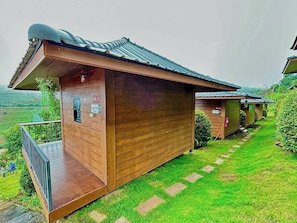 Chambre supérieure, balcon, vue sur la montagne | Terrain de l’hébergement 