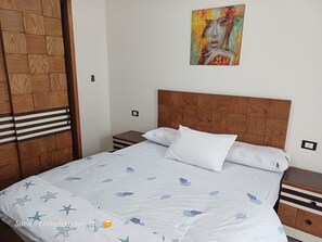 Deluxe-Doppel- oder -Zweibettzimmer, Balkon, Poolblick
