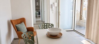Cozy accommodations right in the heart of the city and just a stone's throw from the sea.