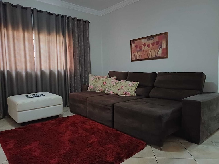 Spacious House For Families And Groups | Comfort And Flexibility In Uberlândia - Uberlândia