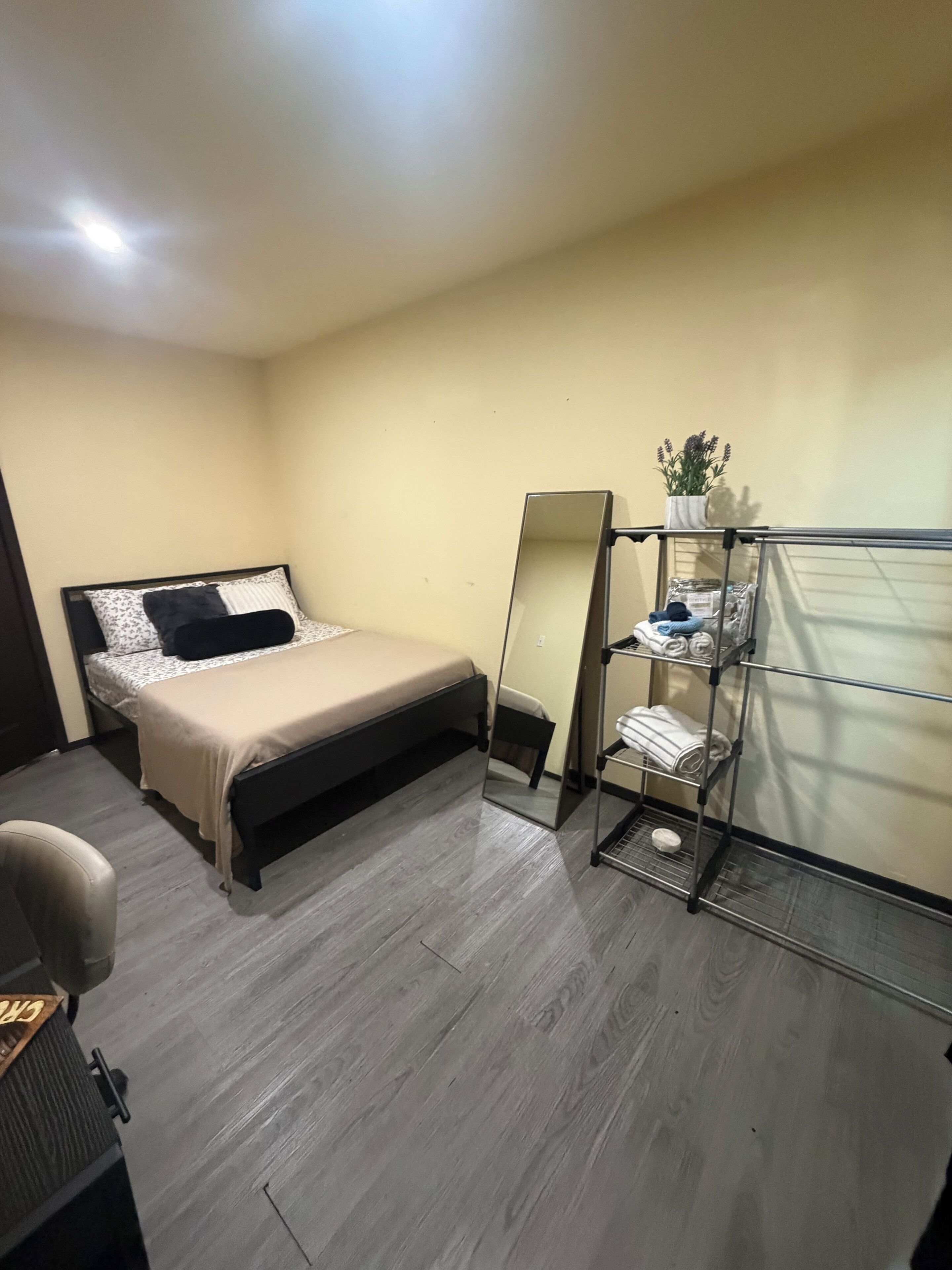 L U C K A Room At Relax Inn - El Cajon, CA