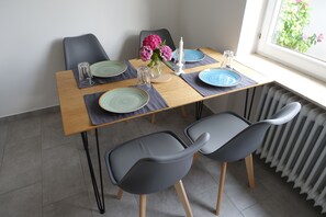 Dining - Vrbo Property (Stockach)