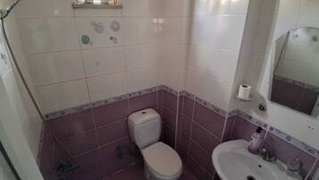 Dusche, Seife, Toilettenpapier
