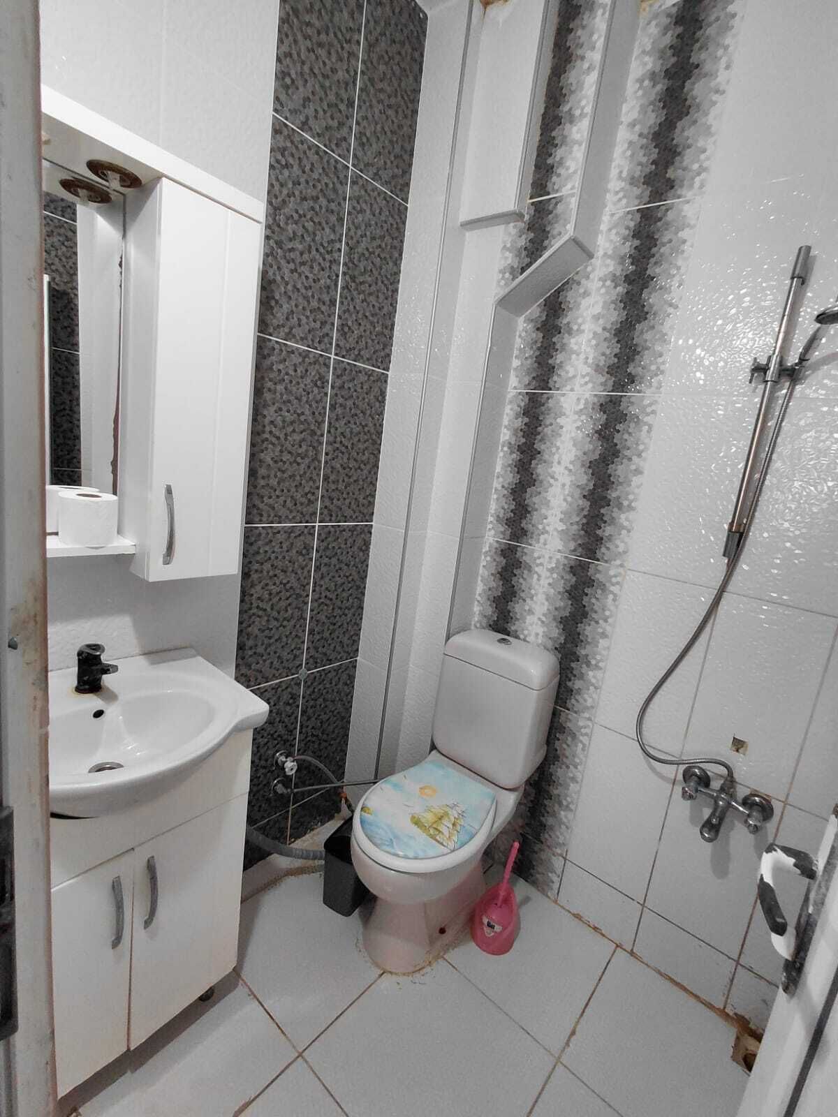 Family Apartment | Bathroom | Shower, soap, toilet paper