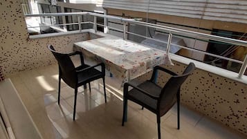 Apartamento familiar | Balcón