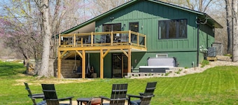 Cozy 2-bedroom cottage in serene Brown County Indiana