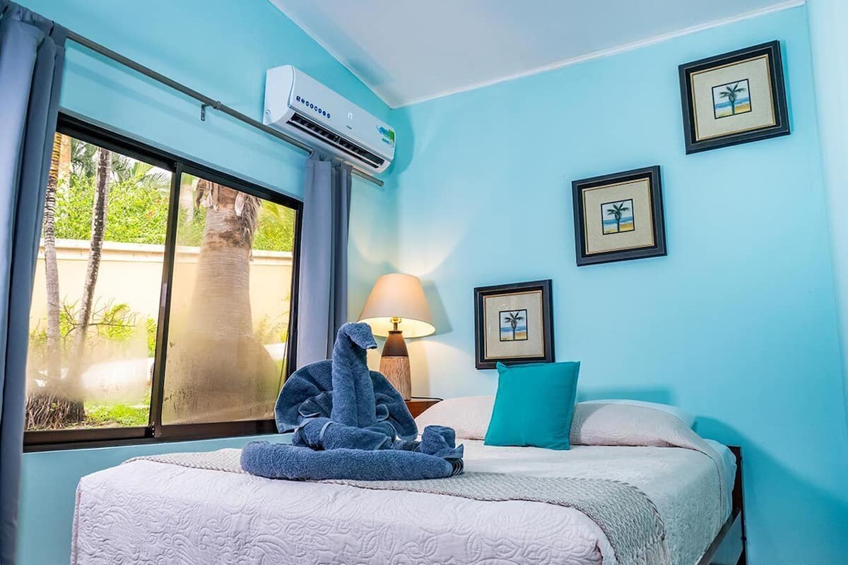 Familienapartment, 2 Schlafzimmer, Gartenblick | Bügeleisen/Bügelbrett, kostenloses WLAN