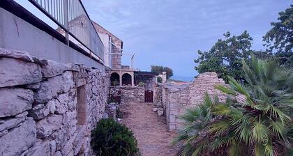 Peaceful Two Bedroom Stone House in the Heart of Vis Island