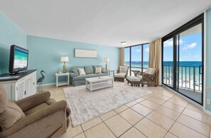 Living area - Oceanfront Luxury PCB Condo “Happy Days”Edgewater Resort Golf & Beach Chairs Inc (Panama City)