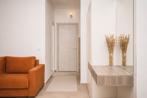 Studio 101 | Interior
