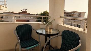 Studio 303 | Balcony view