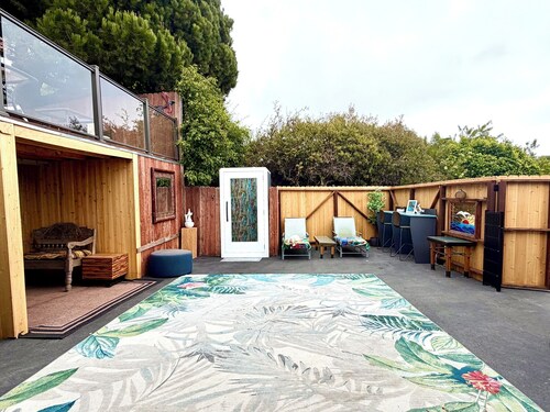 3-bedroom ranch house retreat property in pleasant Rancho Palos Verdes