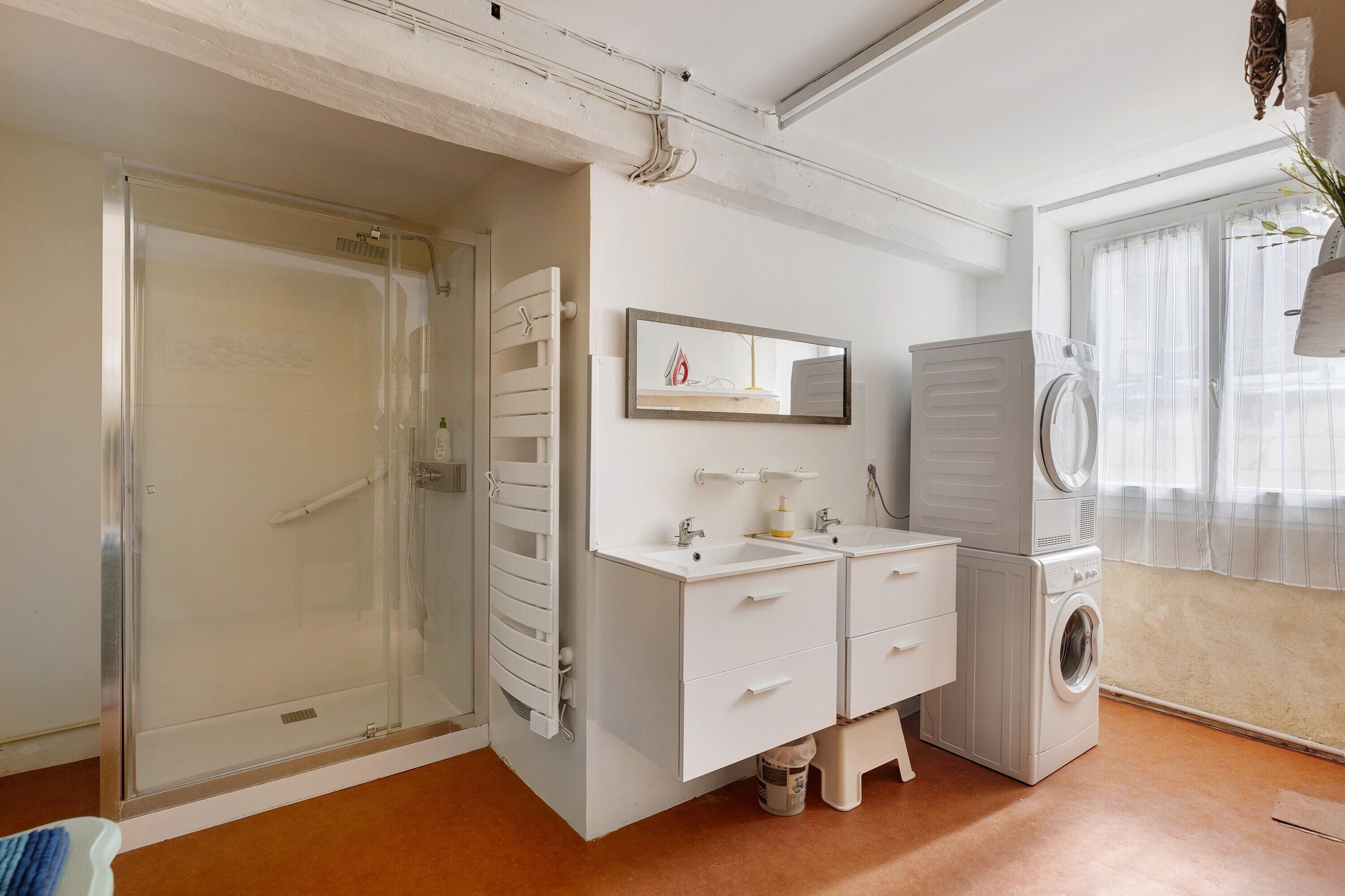 Shower, hair dryer