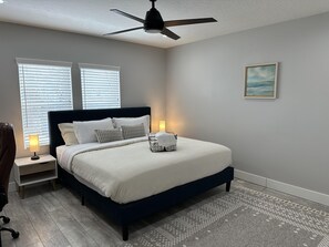 Room - 2BR Stylish Home Near Short North (Columbus)