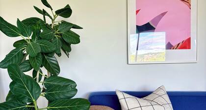 Luxury Mid Century Home on Hudson Waterfront Bluff. 4 bed/3 bath