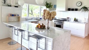 Unclassified image, 5 of 49, button - Luxury Mid Century Home on Hudson Waterfront Bluff. 4 bed/3 bath (Highland)