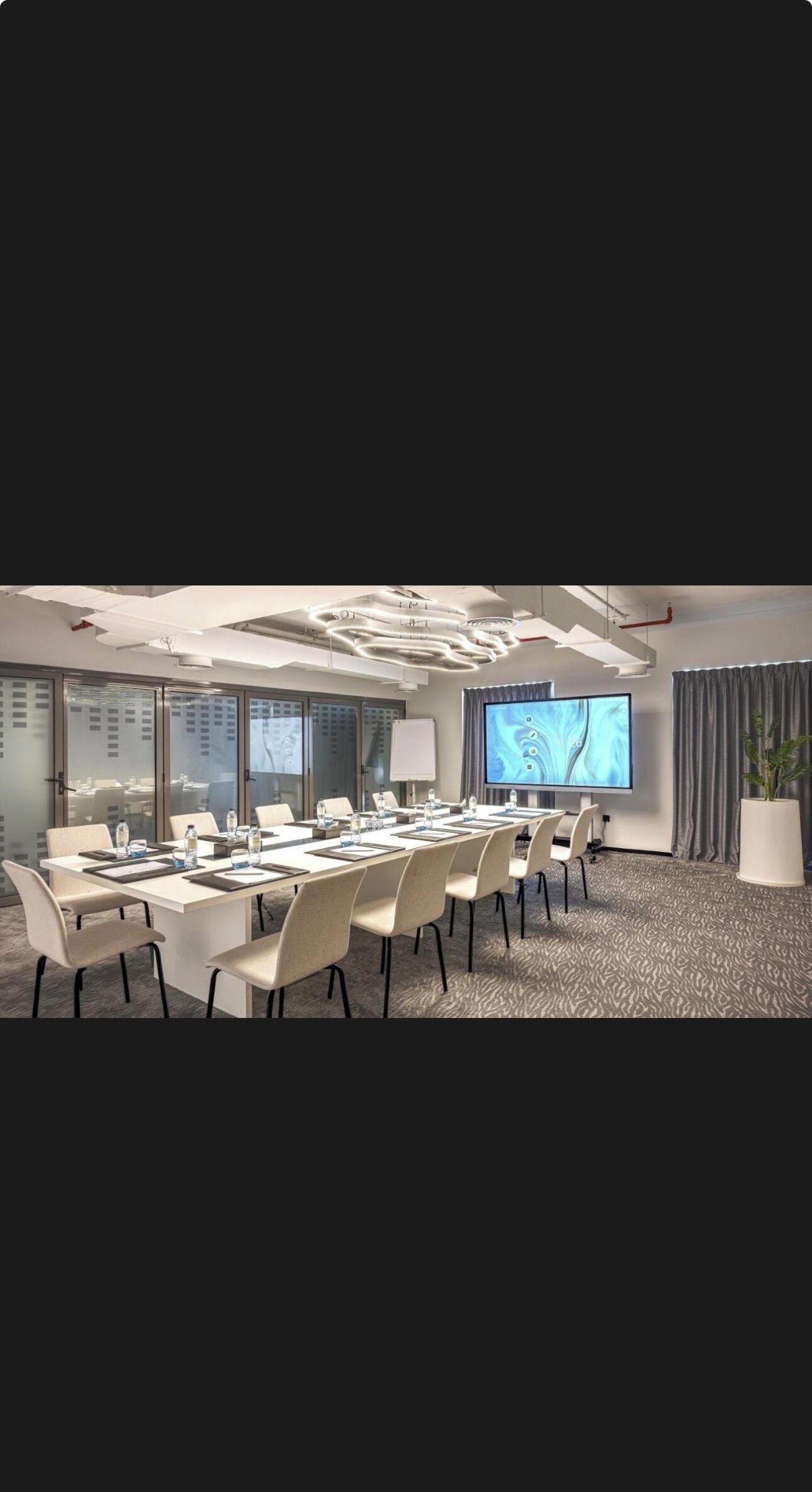 Banquet hall